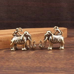 Adorno Vintage de Latón con Elefante Montando a Mono, Pequeño Objetivo Decorativo de Escritorio, Estilo Chino Feng Shui, Decoración para el Hogar y la Oficina - Product Image 3