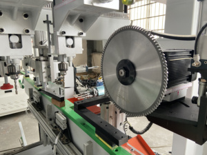 Đôi kết thúc bên CNC gỗ <span class=keywords><strong>Dowel</strong></span> nhàm chán khoan khoan máy cho tủ - Product Image 5