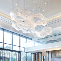 Moderne Design Personnalisé Décoration Intérieure Escaliers Villa Hall Magasin Escalier Rotatif Cristal De Luxe Led Lustre Suspension