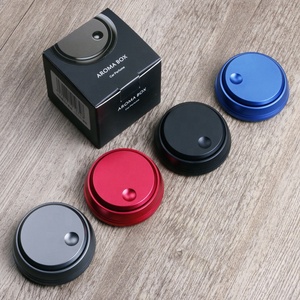 Diffuseur de parfum de voiture de luxe en alliage d'aluminium à énergie solaire avec logo personnalisé, parfum longue durée, écologique, vente en gros - Product Image 3