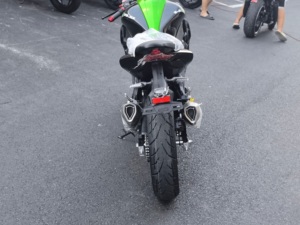 Scooter Elettrico per Adulti con App Smart, Approvato FCC, da Produttore con Tre Decenni di Esperienza - Product Image 4