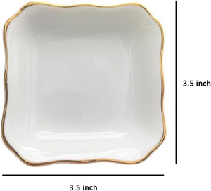 Regalo Moderno per la Festa della Mamma, Portaoggetti in Ceramica Quadrato Creativo con Bordo Dorato, Vassoio per Gioielli - Product Image 5