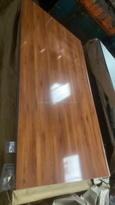 Lastra metallica rivestita in PVC ecologico per rivestimenti murali di hotel e uffici - Product Image 4