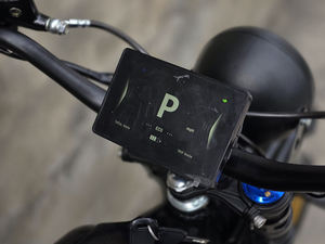 Motocicleta Eléctrica Geofought MD-5X 72V 16000W para Adultos, Batería de Litio de 72V 75Ah, Bicicleta Eléctrica de Montaña, Bicicleta Eléctrica Todoterreno de 17 Pulgadas - Product Image 3