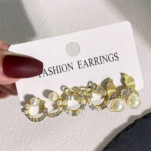 Juego de Aretes de Aleación Chapados en <span class=keywords><strong>Oro</strong></span> con Perlas de Imitación <span class=keywords><strong>y</strong></span> Circonitas, Joyería de Moda para Mujer, Regalo para Uso Diario o Fiestas - Product Image 2