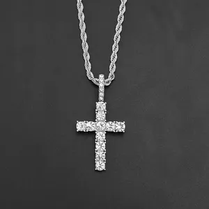 Retro 18K PVD Bạc Mạ Rõ Ràng Chéo Brass Vòng Cổ Hợp Thời Trang Thép Không Gỉ Xoắn Chuỗi Mặt Dây Chuyền Với Cubic Zirconia Chéo - Product Image 1