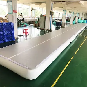 Trung Quốc Nhà Máy Giá Rẻ DWF Phòng Tập Thể Dục Air Theo Dõi Tumbling Usato Với Biểu Tượng Tùy Chỉnh