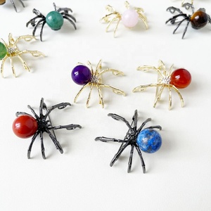 Natuursteen helende kristallen tijgeroog amethist rozenkwarts gepolijste broche spinnenbroche voor mannen vrouwen modetrend - Product Image 3