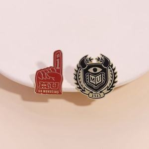 Pin esmaltado gótico de terror para jugadores, modo de <span class=keywords><strong>supervivencia</strong></span>, insignia, broches, accesorios de solapa, artesanía de Metal, regalo para niños y amigos - Product Image 1