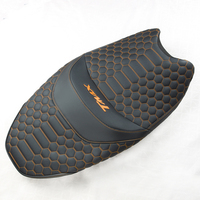 Housse de siège en cuir de haute qualité brodée, style sport TMAX, entièrement enveloppante, plusieurs couleurs, toutes saisons, GANE Design 2020-2024