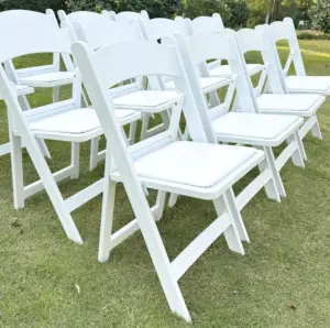 2024 New Design Wholesale Wedding Outdoor Dining Furniture Modern White Plastic Folding Wimbledon Chairs For Event Prices