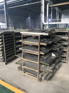 Chinesische Fabrik Hochwertiger Motorrad-Schlauch 3.50-12 mit Gebogenem Ventil - Product Image 4