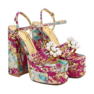 <span class=keywords><strong>Sandalias</strong></span> <span class=keywords><strong>de</strong></span> satén para mujer <span class=keywords><strong>de</strong></span> banquete <span class=keywords><strong>de</strong></span> mesa impermeables <span class=keywords><strong>de</strong></span> tacón alto, estilo <span class=keywords><strong>de</strong></span> pasarela <span class=keywords><strong>de</strong></span> gran tamaño, <span class=keywords><strong>sandalias</strong></span> elegantes con boca <span class=keywords><strong>de</strong></span> pez, zapatos - Product Image 6