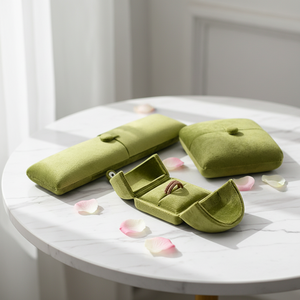 Wholesale Velvet <strong>Jewelry</strong> <strong>Box</strong> Luxury Custom Logo Gift Packaging for <strong>Jewelry</strong> Display - Product Image 3