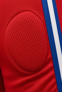 Uniforme de football américain pour hommes, maillot sans manches à col en V avec pantalon rembourré, tissu respirant en polyester anti-humidité - Product Image 5