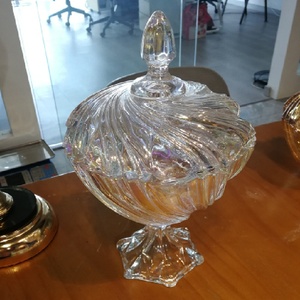 Ciotola per caramelle <span class=keywords><strong>con</strong></span> piedini <span class=keywords><strong>in</strong></span> <span class=keywords><strong>vetro</strong></span> trasparente rivestito <span class=keywords><strong>con</strong></span> <span class=keywords><strong>coperchio</strong></span>, barattolo per biscotti <span class=keywords><strong>in</strong></span> cristallo barattolo decorativo per farmacia per feste, Buffet di caramelle - Product Image 3