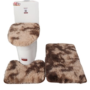 Offre Spéciale : Ensemble de 3 Tapis de <span class=keywords><strong>Toilette</strong></span> – Tapis de Sol et Housse de Couvercle de <span class=keywords><strong>Toilette</strong></span>, Ensemble de Trois Pièces Décoratif et Pratique <span class=keywords><strong>pour</strong></span> la Salle de Bain - Product Image 1