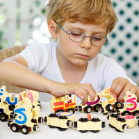 Ensemble de train en bois, jouet de train magnétique, jouet de train magnétique avec alphabet russe pour enfants