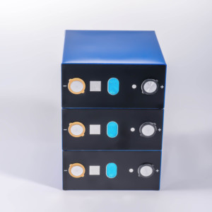 Batería de Iones de Litio Gotion de 3.2V, Clase A, Prismática, 300Ah, para Montacargas - Product Image 4
