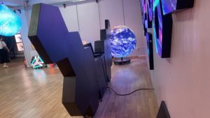 จอแสดงผล LED วิดีโอ P2.5 สำหรับเช่าในร่ม สำหรับบูธดีเจในไนท์คลับ บาร์ และห้างสรรพสินค้า - Product Image 2