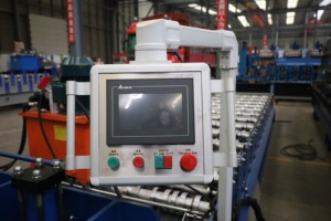 Machine de formage à froid à grande vitesse <span class=keywords><strong>pour</strong></span> tôles de couverture métalliques et tôles ondulées, ligne de galvanisation à froid - Product Image 2