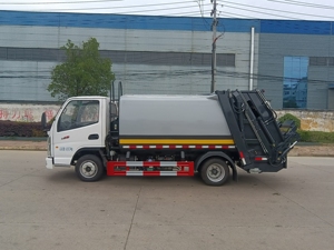 Camion à ordures compacteur Dongfeng à chargement arrière en promotion - Product Image 4