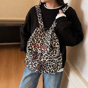 2025 - Product Image 2