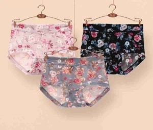 Culotte imprimée en soie glacée féminine mince grande taille slip confortable respirant pour femme - Product Image 4