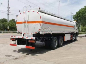 รถบรรทุกขนส่ง LPG ขนาด 20000L-40000L ยี่ห้อ Sinotruk HOWO ได้รับการยอมรับในตลาดอย่างสูง รถบรรทุกน้ำมันที่ได้มาตรฐานการขับขี่บนท้องถนน - Product Image 4