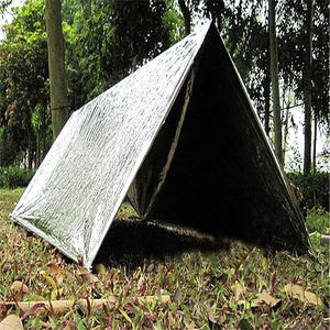 Échantillon Gratuit Couverture Thermique de Survie 130*210cm pour Camping d'Urgence avec Revêtement en Film PET - Product Image 5