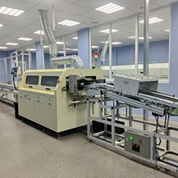 Ligne d'assemblage de cartes PCB, machine de soudage à la vague DIP, ligne DIP de haute qualité, nouvelle ligne DIP, moteur de pompe PLC