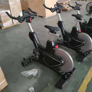 Cyclette Magnetica Dinamica a Trasmissione a Cinghia per Allenamento, Attrezzatura da Palestra - Offerta Speciale - Product Image 5