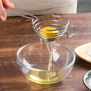 Gadget da cucina a manico lungo divisore per uova in acciaio inossidabile strumento di separazione bianco tuorlo d'uovo