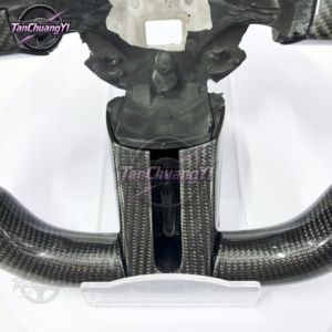 Volante de Coche de Fibra de Carbono y Cuero Perforado en Oferta para Ford <span class=keywords><strong>Mustang</strong></span> 2005 2006 <span class=keywords><strong>2007</strong></span> 2008 2009 - Product Image 4