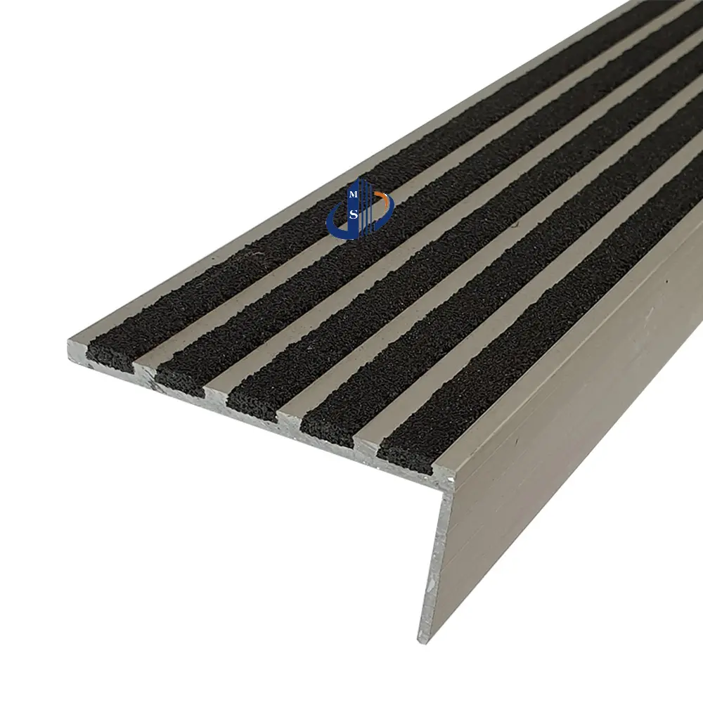 Concrete Floor Recessed Customized Stair Tread Edge Nosing Anti Slip Residential Stair Edging