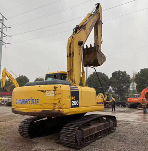 Gebruikte <span class=keywords><strong>Komatsu</strong></span> <span class=keywords><strong>PC200</strong></span>-7 Rupsgraafmachine Van 20 Ton Tweedehands Originele Staat Met Kerncomponenten-Motor En Motor Te Koop - Product Image 1
