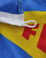 Drapeaux de fanion triangulaires personnalisés impression couleur polyester durable directe en usine