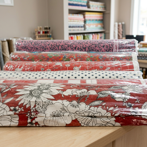 16909-KS Tissu mélangé léger de qualité supérieure T/C T/R imprimé tricoté à motifs floraux extensible à 60 % pour textile de maison – En stock - Product Image 2
