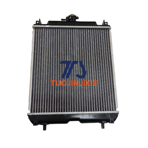 Radiateur d'expansion pour excavatrice RA221-42300 pour Kubota U15 U17 U15-3 U17-3 – Pièce de rechange pour réservoir d'eau et refroidissement - Product Image 4