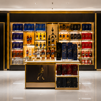 Solution Complète de Présentoirs pour Magasin de Spiritueux : Meubles Muraux Rétroéclairés par LED, Îlots de Présentation, pour Whisky Black Gold, Aménagement de Magasin de Liqueurs Hors Taxes