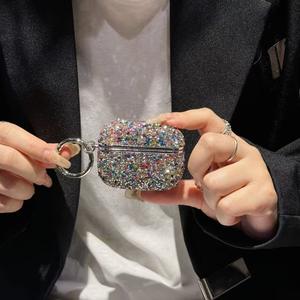 Nuevos estuches brillantes para <span class=keywords><strong>AirPods</strong></span> Pro Gen 2 con llavero <span class=keywords><strong>de</strong></span> gancho para estuches <span class=keywords><strong>Airpods</strong></span> Diamond Sparkle diseñador <span class=keywords><strong>de</strong></span> lujo - Product Image 6