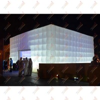 Tenda Gonfiabile Cubo LED Bianca Portatile Personalizzata Zhenmei per Eventi all'Aperto, Discoteca e Feste
