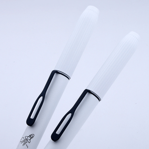 ปากกาลูกลื่นแม่เหล็ก <span class=keywords><strong>YIREN</strong></span> พรีเมียม พร้อมคลิปหนีบสแตนเลส ปากกาฟิดเจ็ต เขียนลื่น สำหรับนักเรียนและนักธุรกิจ - Product Image 5