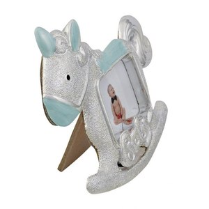 Cavallo a dondolo con cornice portafoto azzurra per neonati - Product Image 2