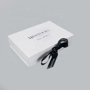 Luxury <b>Black</b> Magnetic Cardboard <b>Gift</b> <b>Box</b> with Printed Logo Embossing Matt Lamination Sponge Lining Self-Erecting Design - Product Image 5