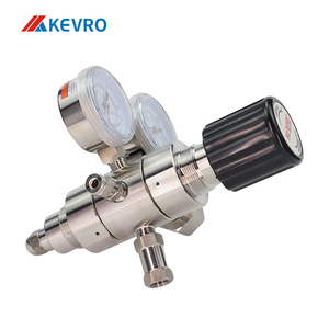 Régulateur à deux étages de qualité laboratoire avec vanne de pression de <span class=keywords><strong>gaz</strong></span> manométrique en acier inoxydable <span class=keywords><strong>Sortie</strong></span> stable pour laboratoires et analyses - Product Image 2