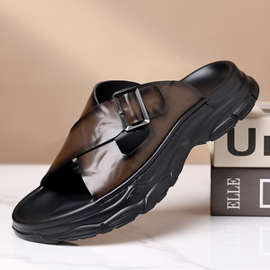 Sandales d'été en cuir véritable 2026, best-seller, à semelle épaisse et résistantes à l'usure, pour hommes, à bout fermé, décontractées, pour l'extérieur - Product Image 1