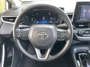 Toyota Levin <span class=keywords><strong>GT</strong></span> 2.0 Luxury CVT <span class=keywords><strong>Auto</strong></span> 2023, Sedán Japonés Usado, Diseño Moderno y Confort Premium - Product Image 5