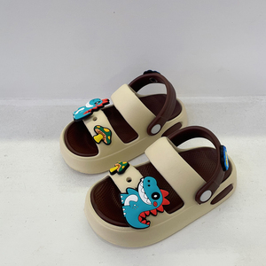 Nouvelle collection 2025 : Sandales de princesse pour filles avec nœud, sabots d'été pour enfants, pantoufles inspirées des dessins animés, vente en gros - Product Image 6