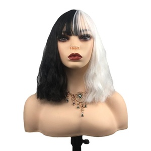 วิกผมยาวหยิกสไตล์คนดัง ยูโร-อเมริกัน สีดำขาว สำหรับคอสเพลย์ Cruella ในวันฮาโลวีน ปรับขนาดได้ ทนความร้อน - Product Image 5
